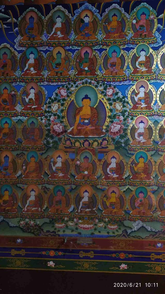 Image of 1001 Buddha Pemayangtse